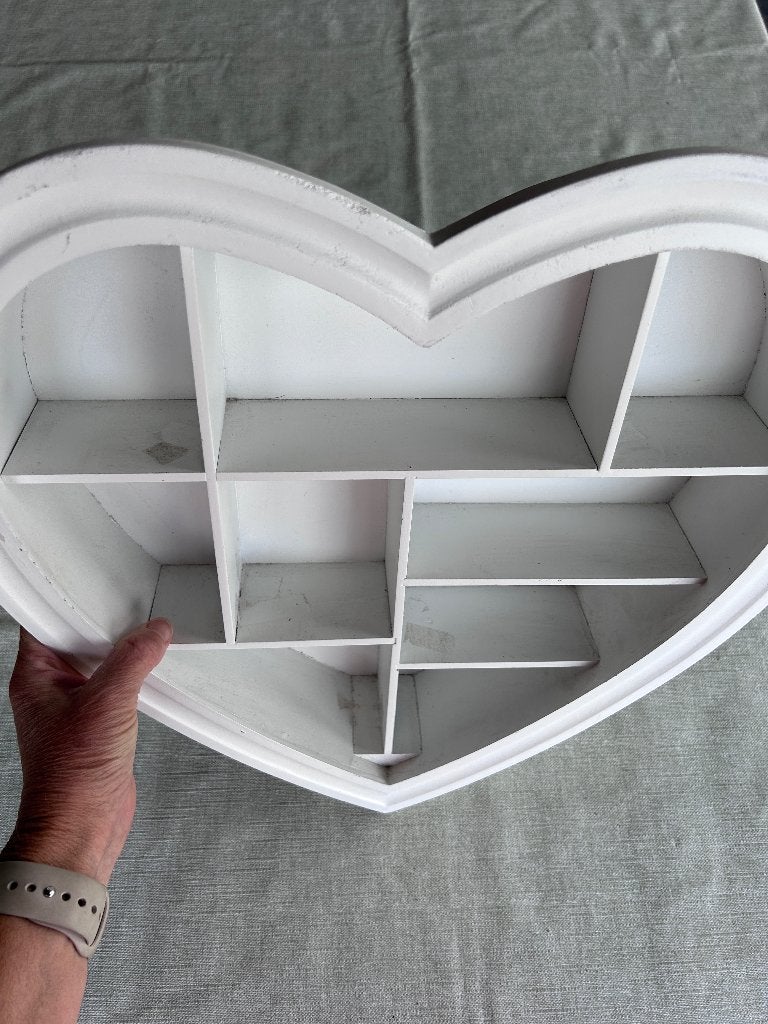 Hartvormig Wandrekje/Wandplank - Wit - Vakjes voor decoratie, Huis en Inrichting, Gebruikt, 40 cm, Hout, Ophalen of Verzenden