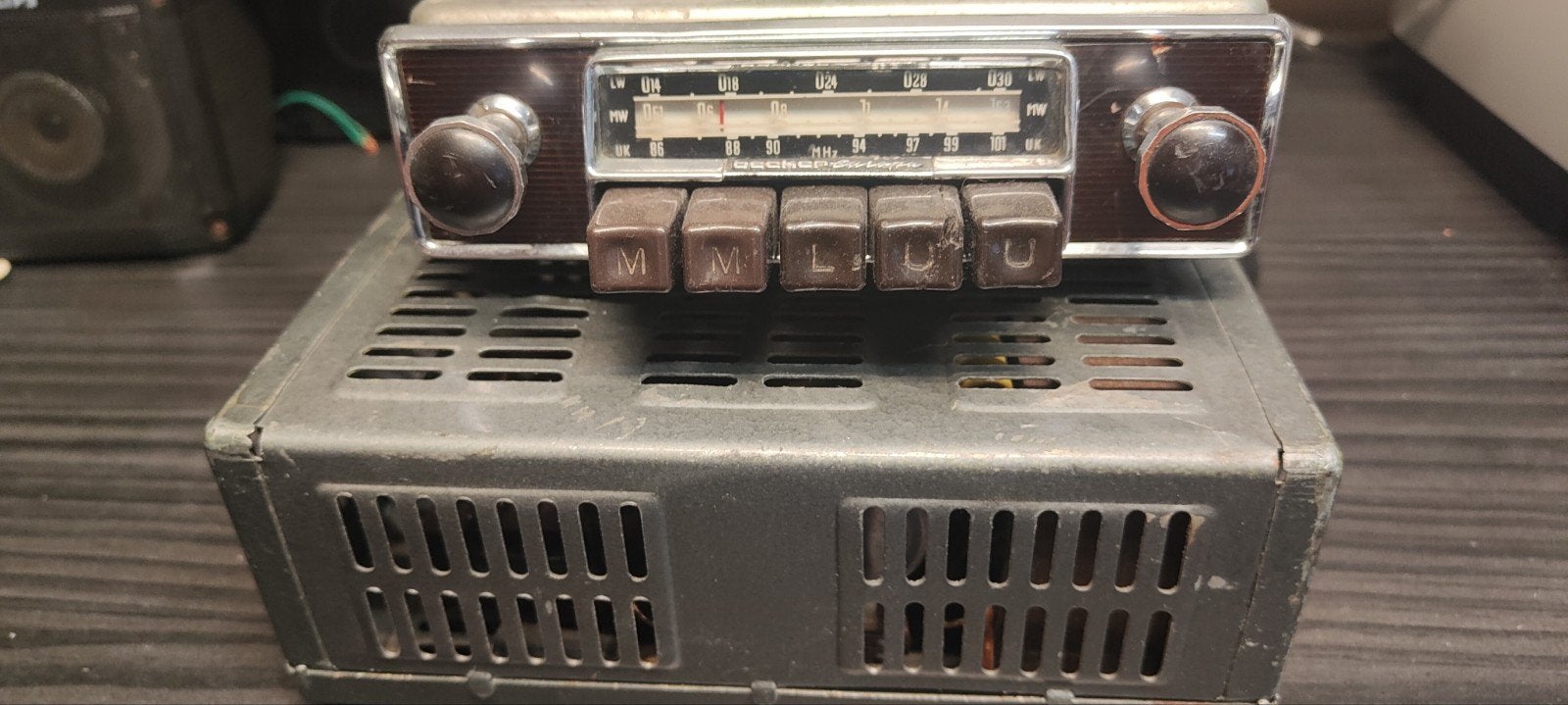 Becker Europa klassieke autoradio, Ophalen of Verzenden