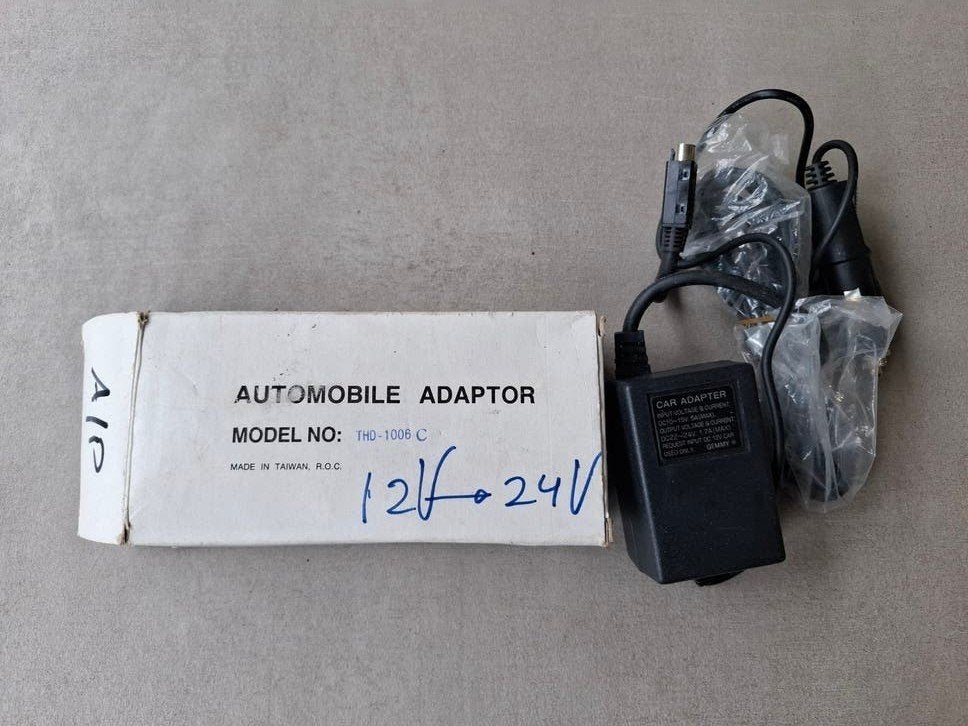 Auto-adapter Gemmy THD-1006 C 12V/24V, Ophalen of Verzenden, Zo goed als nieuw