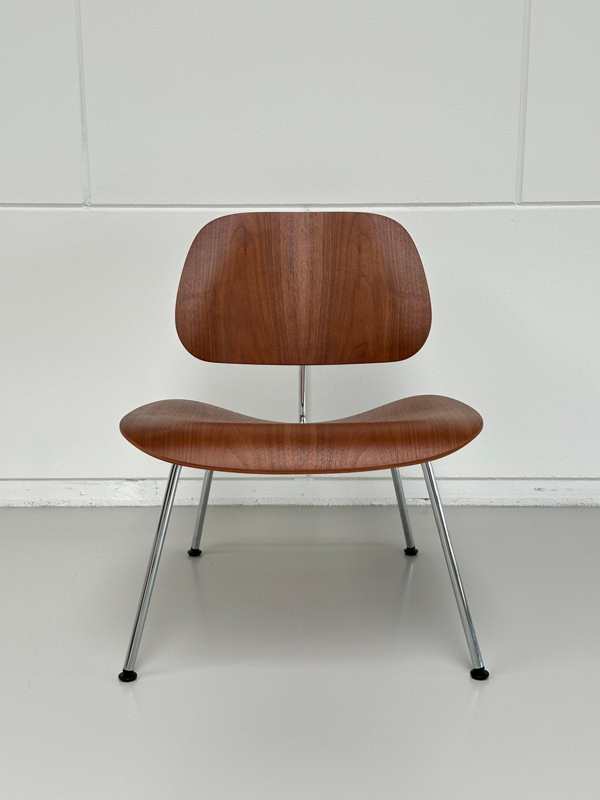 Vitra LCM (Noten), Ophalen of Verzenden, Zo goed als nieuw, Eén