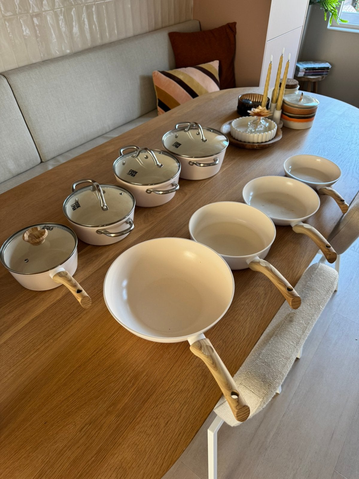 Pannenset beige 12 delig, Ophalen