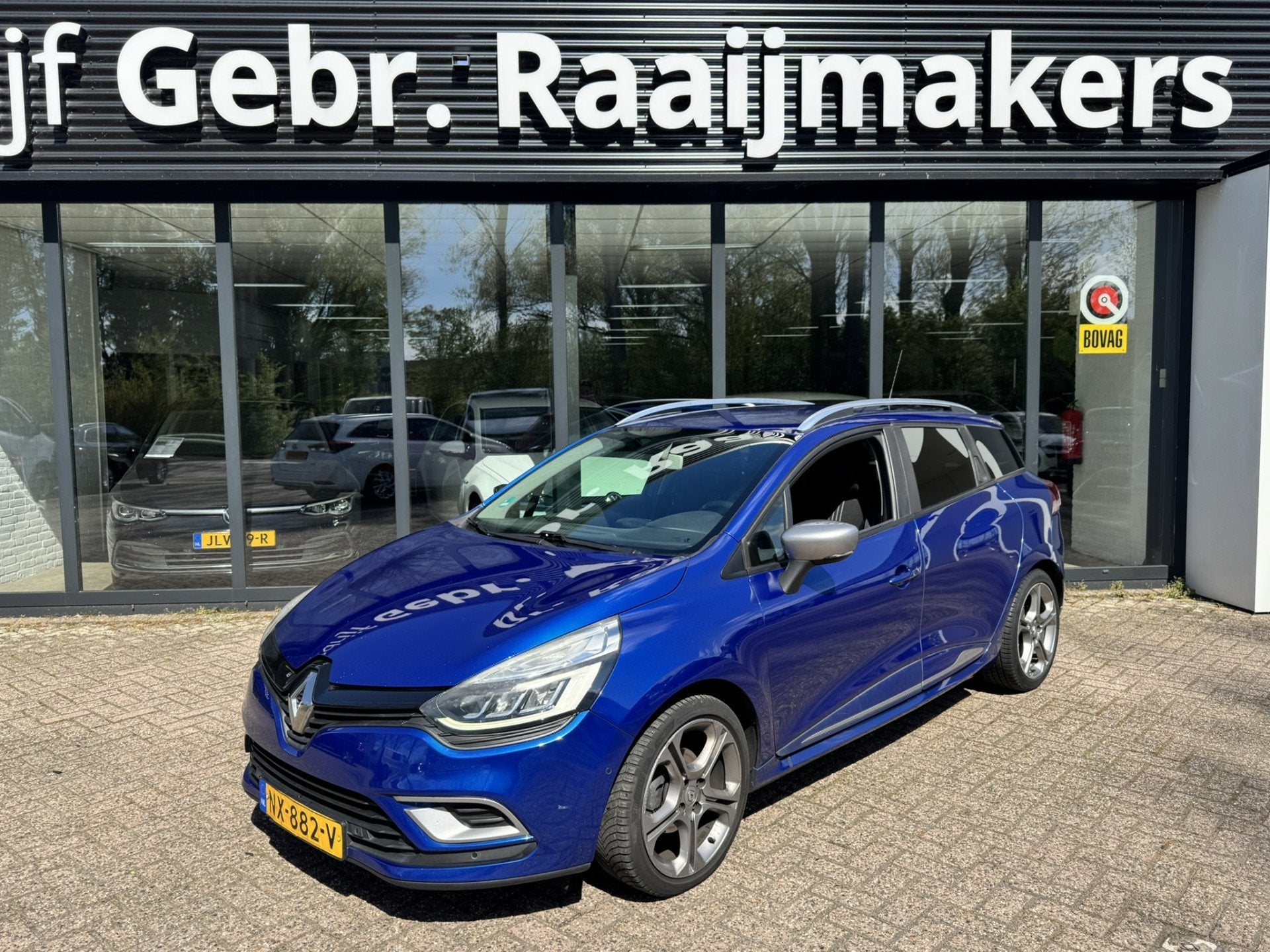 Renault Clio Estate 1.2 TCe GT-Line*Navi*Camera*ECC*EXPORT/E, Voorwielaandrijving, Gebruikt, Euro 6, 4 cilinders