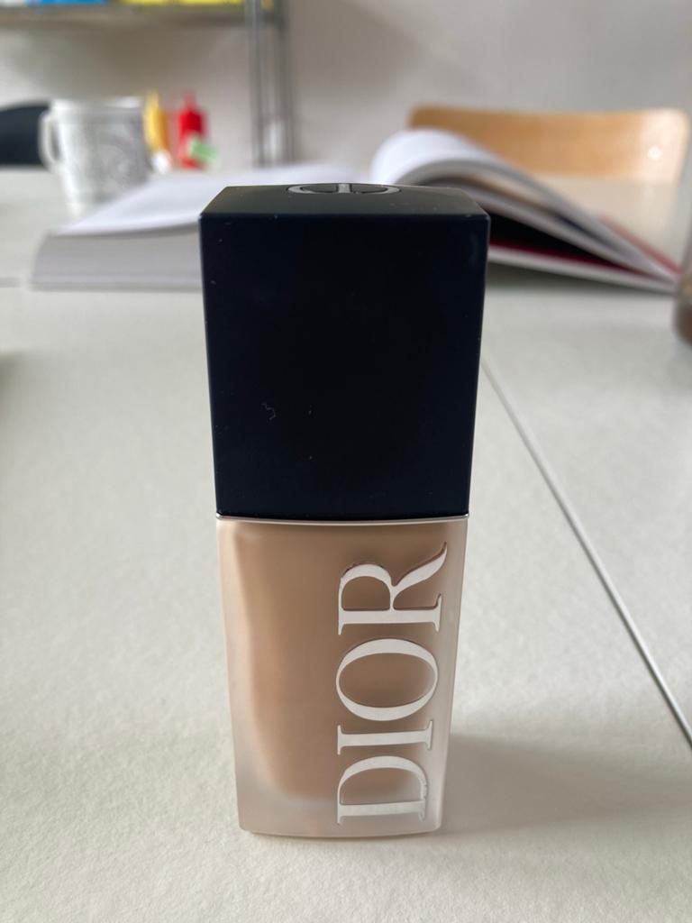 Dior Forever Skin Glow Foundation 1N - Zo goed als nieuw, Gehele gezicht, Beige, Ophalen of Verzenden, Zo goed als nieuw