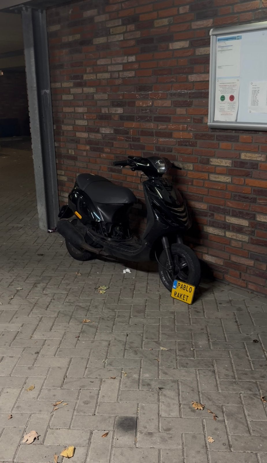 Piaggio zip 125cc skr blok zonder 123!, Ophalen, Zo goed als nieuw