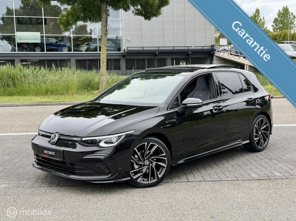 Volkswagen Golf 8 1.5 eTSI R-Line DSG PANO IQ AMBIENT BLACK, Auto's, Volkswagen, Bedrijf, Te koop, Golf, ABS, Achteruitrijcamera