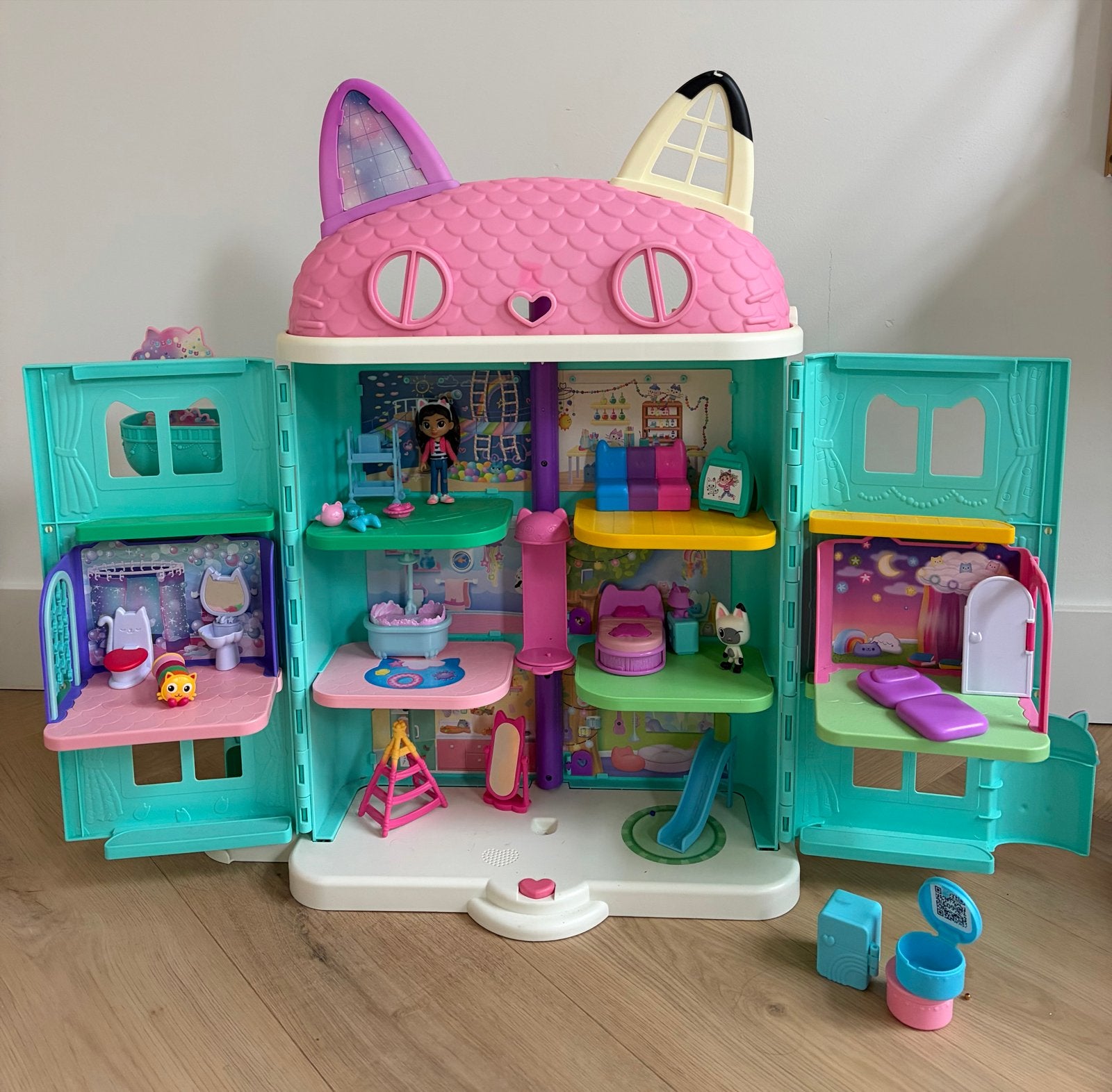 Gabby's Poppenhuis met twee kamers accessoires, Ophalen, Zo goed als nieuw, Poppenhuis