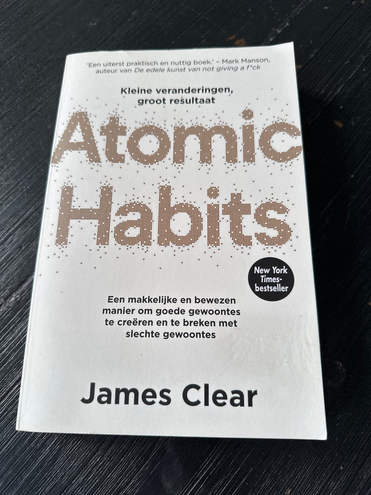 Atomic Habits - James Clear (Zo goed als nieuw), Boeken, Ophalen of Verzenden, Zo goed als nieuw, Nederland