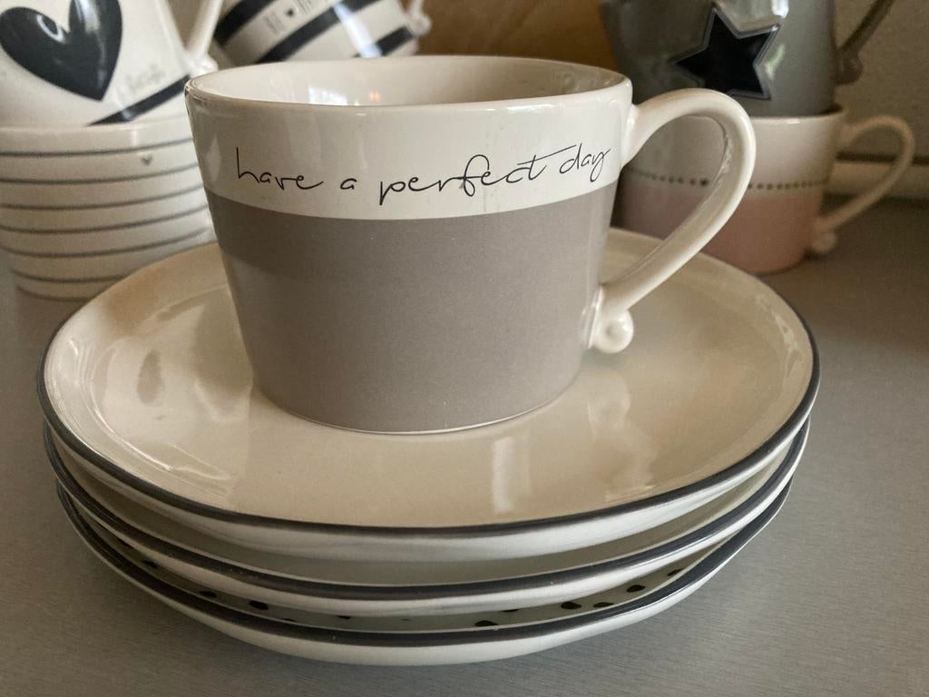 ZGAN Bastion Collections mok creme kleurige/titaan, Huis en Inrichting, Keuken | Servies, Keramiek, Ophalen of Verzenden, Zo goed als nieuw