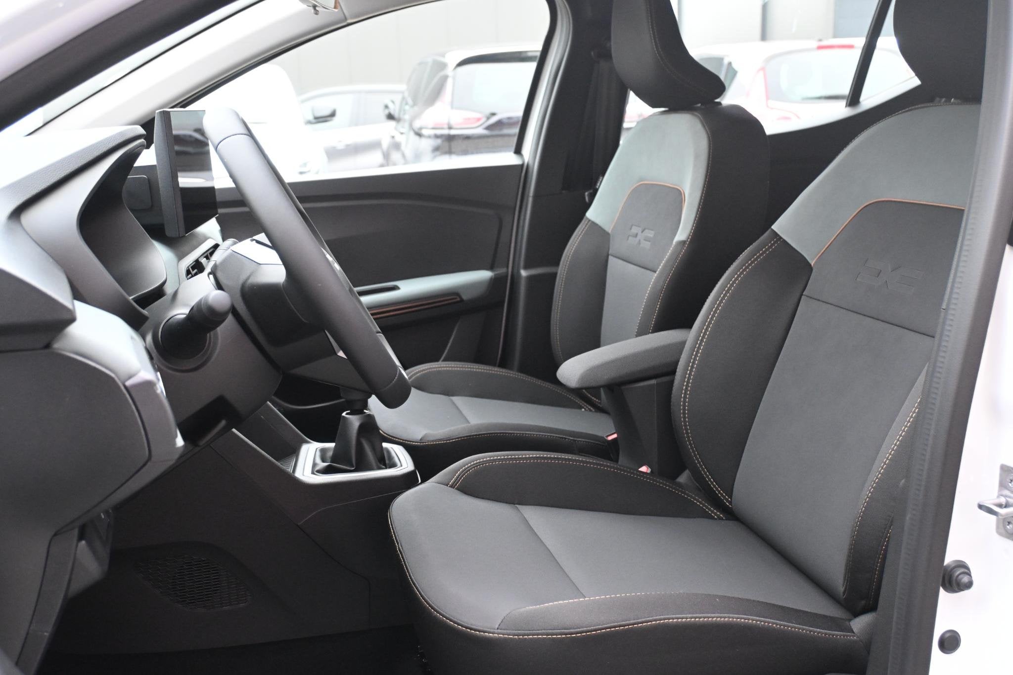 Dacia Sandero Stepway TCe 110 limited edition | 360 CAMERA |, Stof, Gebruikt, Euro 6, Bruin