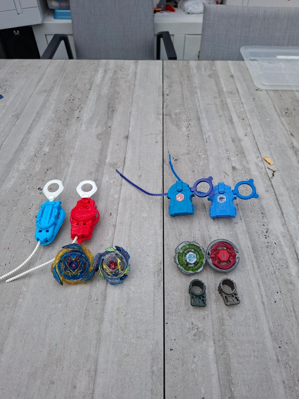Beyblade set met launchers en accessoires, Ophalen, Gebruikt, Jongen of Meisje