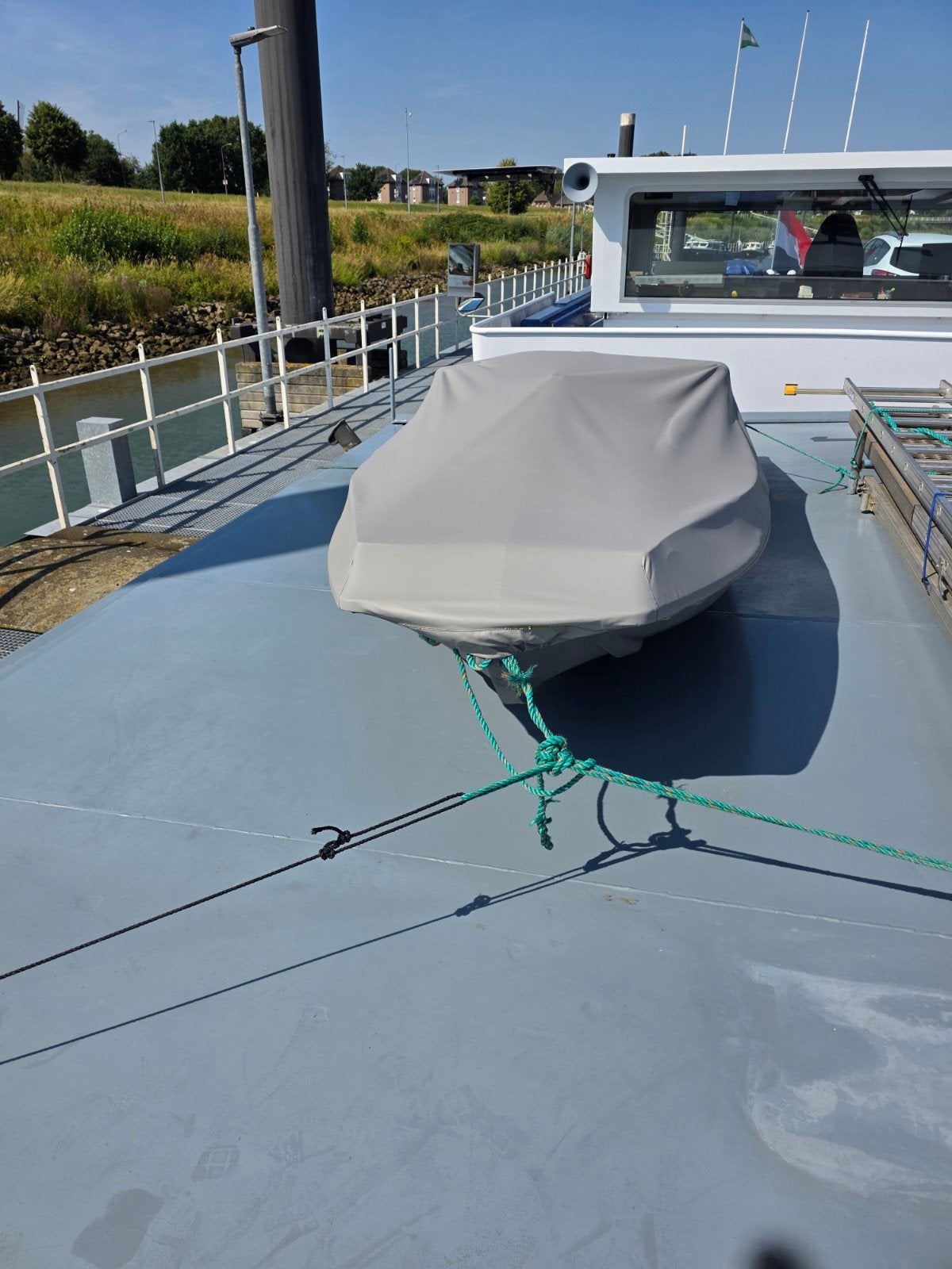 Jeanneau New Matic Standard bijboot met afdekzeil, Ophalen, Kunststof, Gebruikt, Opbergvakken