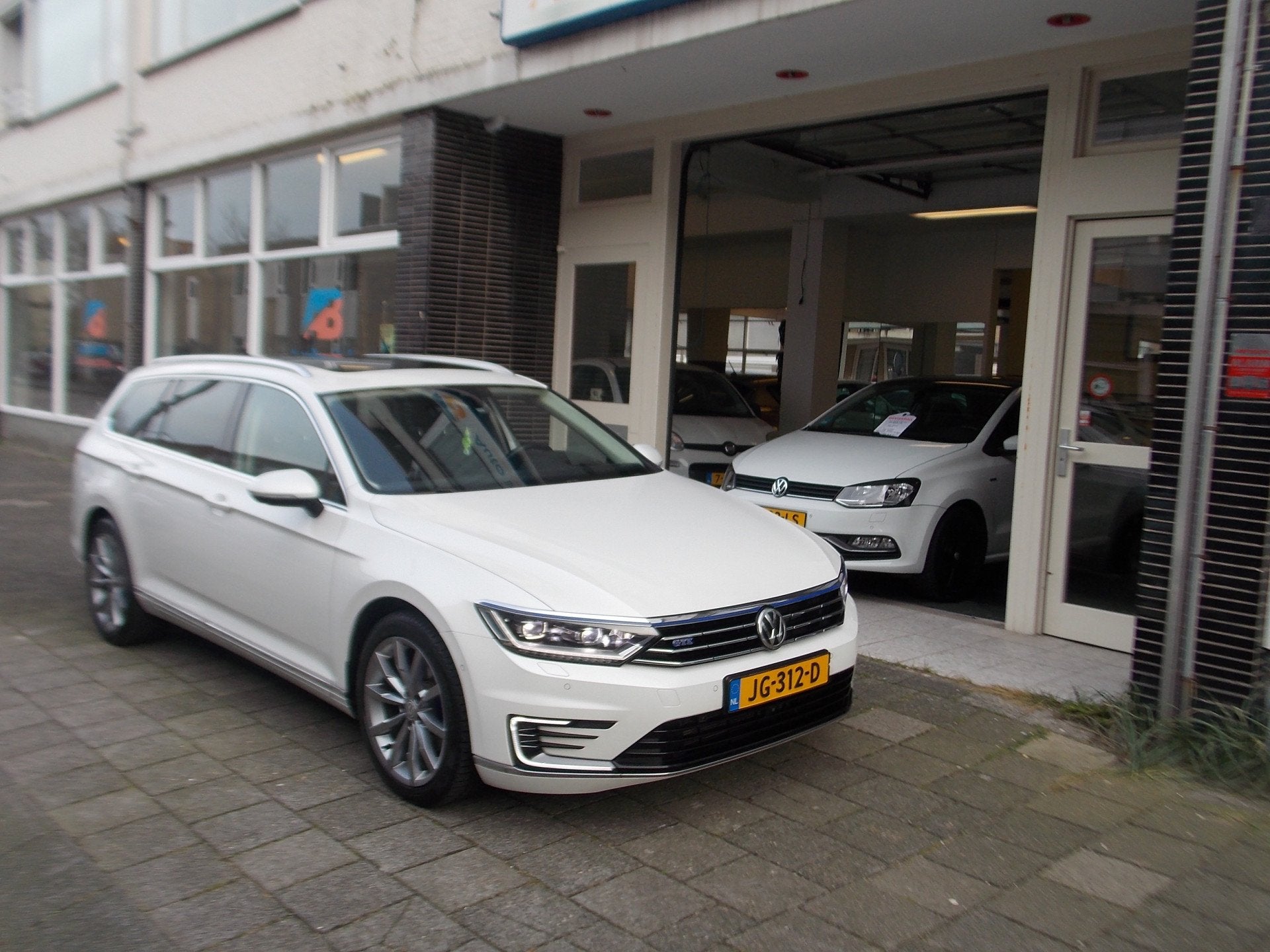 Volkswagen Passat Variant 1.4 TSI GTE Highline Navi, Leder,, Gebruikt, Euro 6, 4 cilinders, Wit