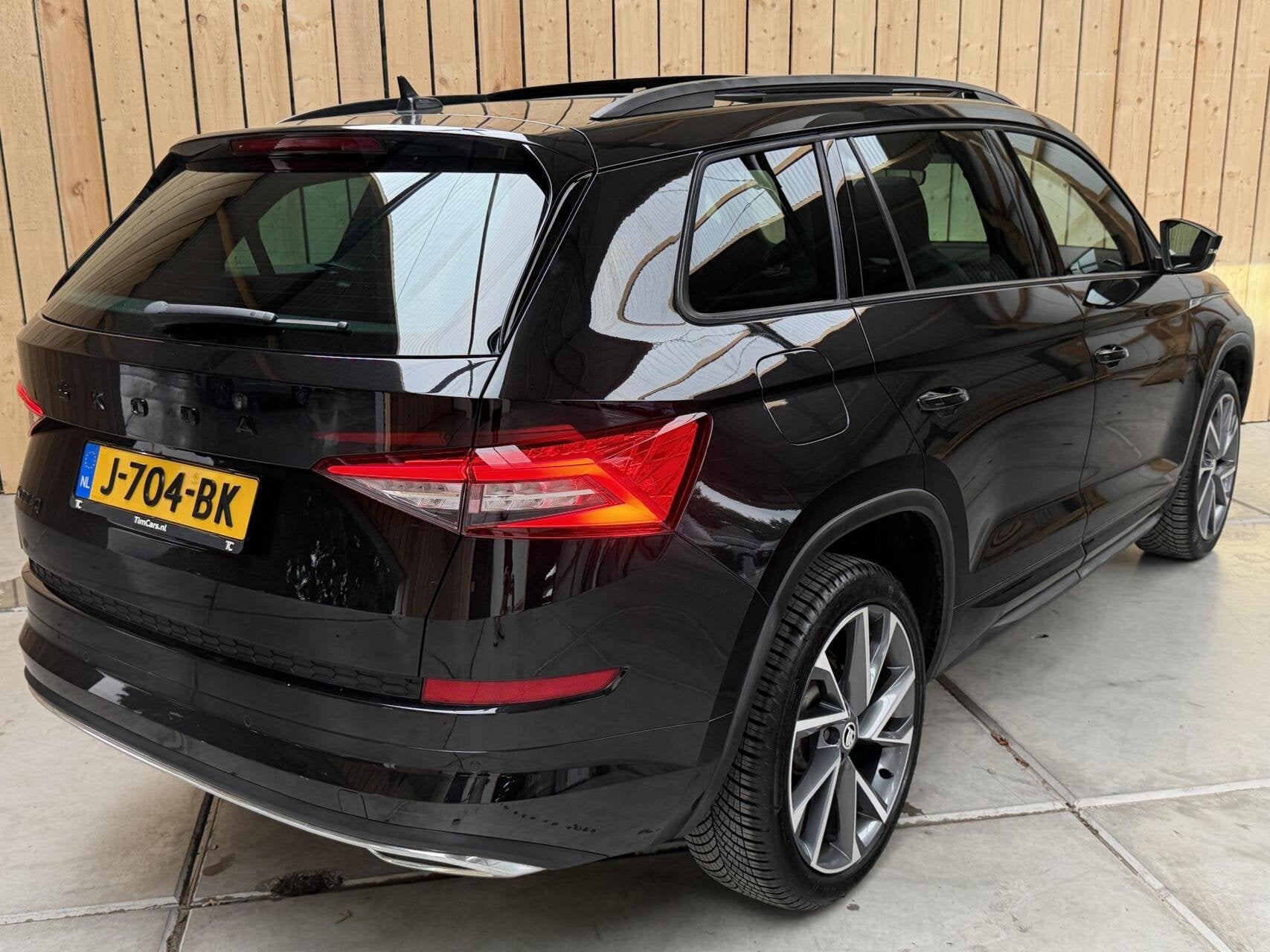 Skoda Kodiaq 1.5 TSI Sportline Business 7persoons Automaat |, Auto's, Euro 6, 4 cilinders, 150 pk, 7 stoelen