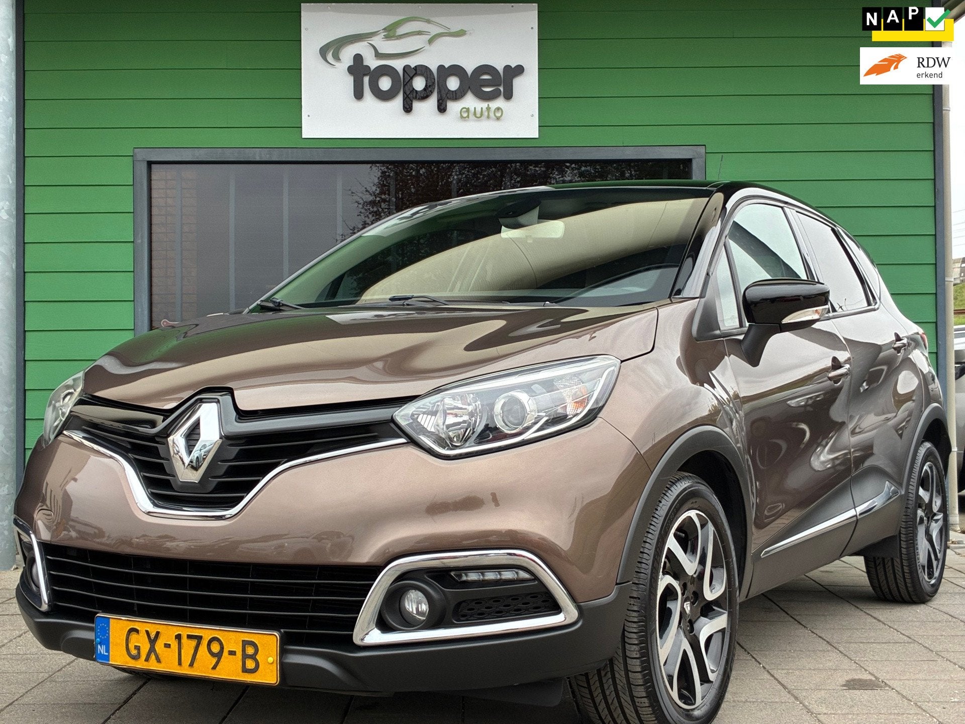 Renault Captur 1.2 TCe Dynamique|2e Eigenaar|Automaat|Camera, 4 cilinders, Bruin, Origineel Nederlands, SUV of Terreinwagen