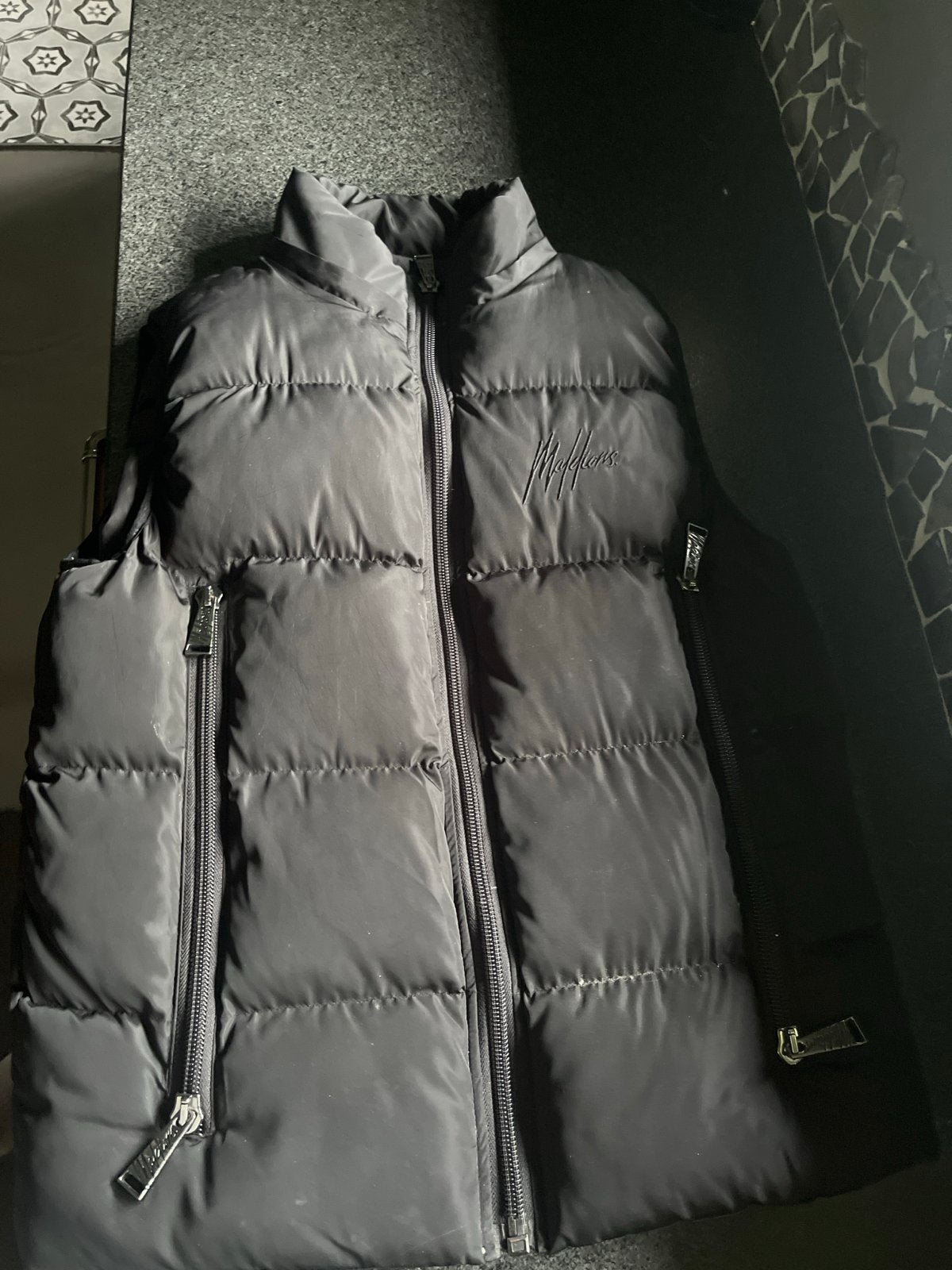 Malelions Zwart Bodywarmer - Maat M, Kleding | Heren, Bodywarmers, Ophalen of Verzenden, Zo goed als nieuw, Zwart
