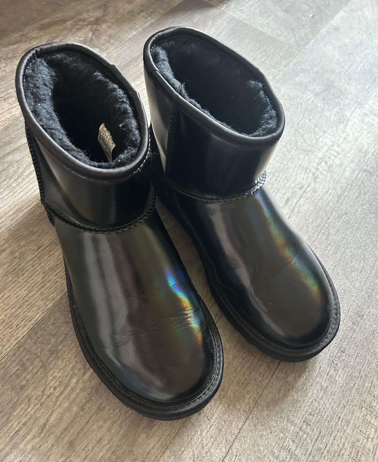 Ugg zwarte laarzen met metallic laag, maat 39, Ophalen of Verzenden, Zo goed als nieuw, Zwart, Hoge laarzen