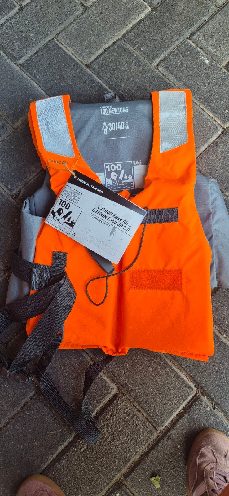 2 Oranje zwemvest voor een kind van 30-40 kg, Watersport en Boten, Ophalen of Verzenden, Zo goed als nieuw, Kind, Reddingsvest of Zwemvest