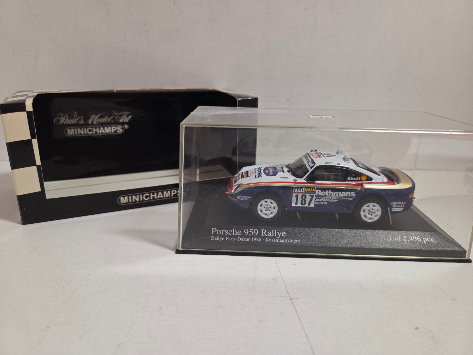 Minichamps Porsche 959 Rally Dakar 1986, Hobby en Vrije tijd, Modelauto's | 1:43, Auto, ., Ophalen of Verzenden, Zo goed als nieuw