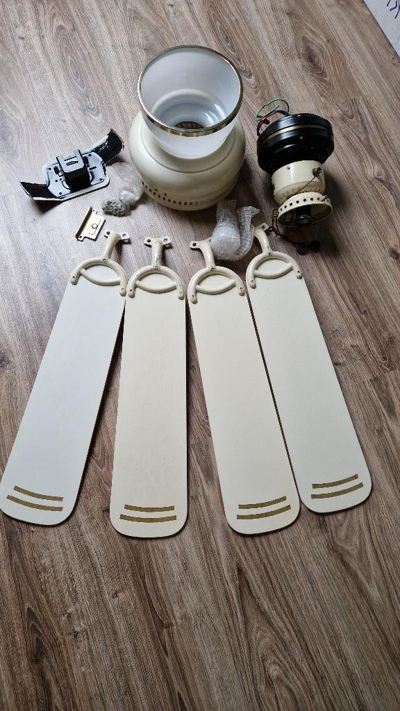 SMC plafondventilator met glazen lampenkap en houten bladen, Ophalen, Gebruikt, Plafondventilator