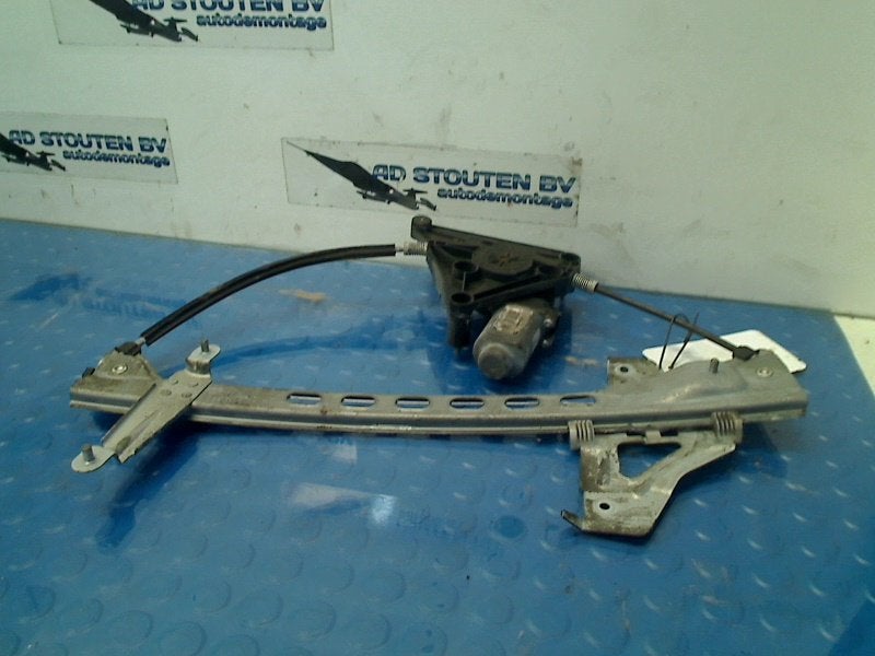 Raammechaniek Elek Links Voor Toyota Aygo (B40) 2021 402663A, Gebruikt, Kundenbetreuung@toyota.de, Toyota-Allee 2, Köln 50858, , Duitsland