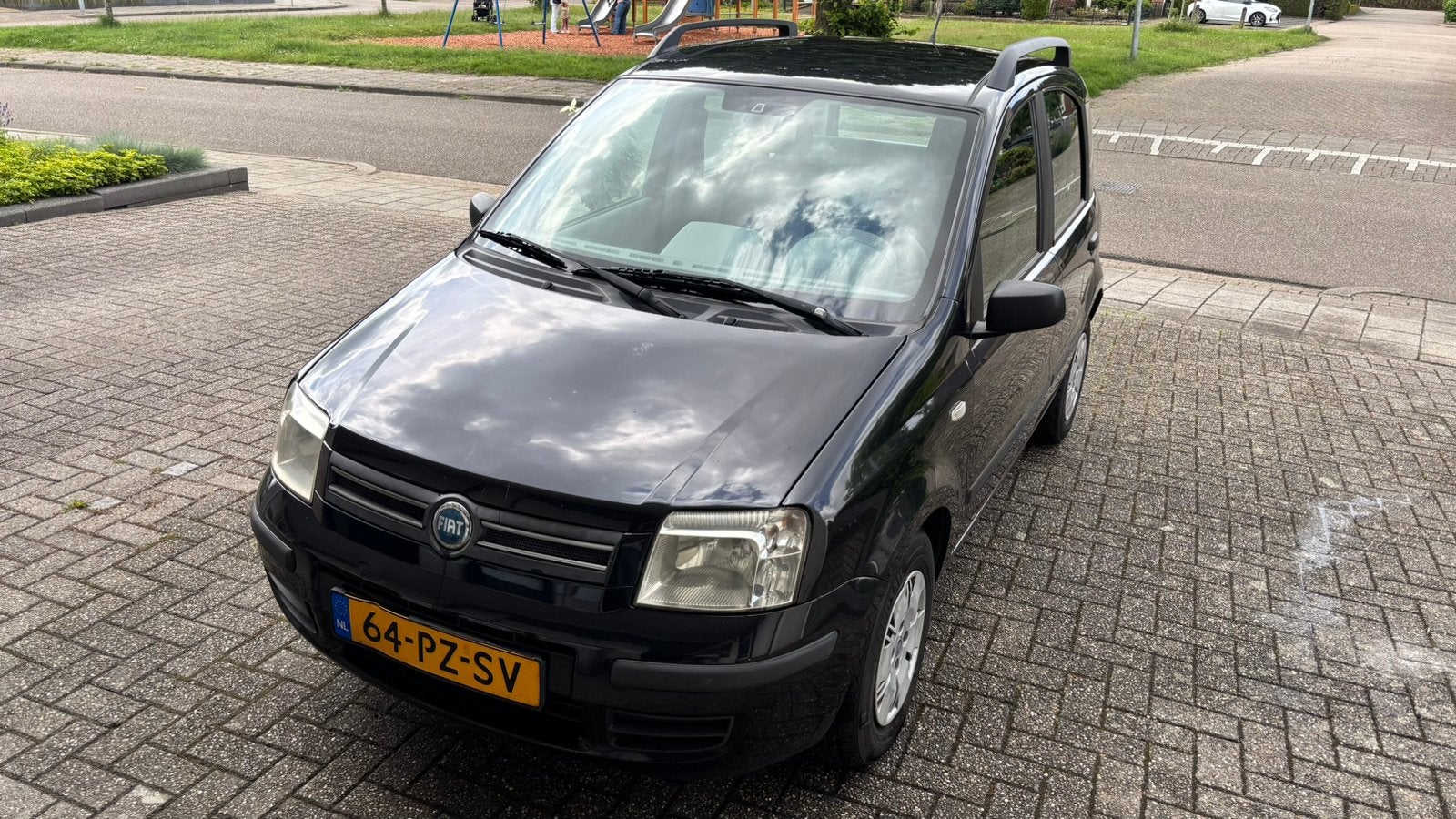 Fiat Panda 1.2 2005 Zwart DOE EEN GOED BOD, Auto's, Fiat, Voorwielaandrijving, Zwart, Origineel Nederlands, Handgeschakeld