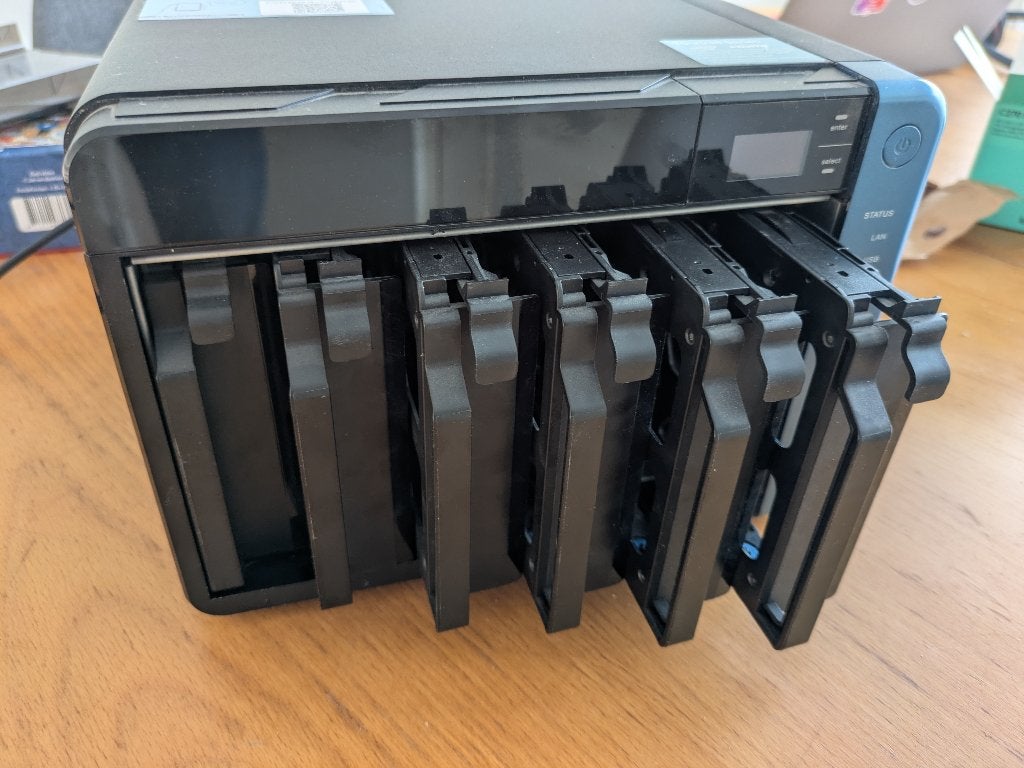 QNAP TS-653B NAS | 16 GB RAM | 6-bay | Zonder schijven, Computers en Software, NAS, Ophalen of Verzenden, Gebruikt