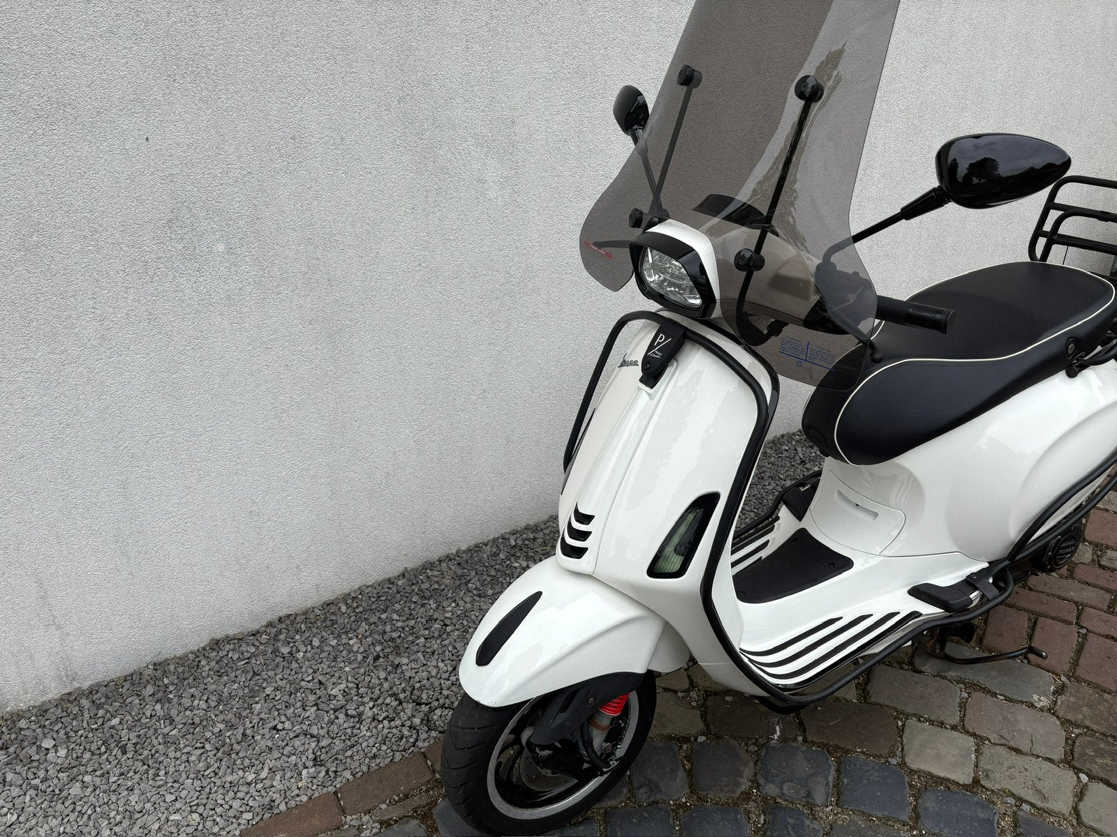Vespa sprint 50 wit zgan, Fietsen en Brommers, Scooters | Vespa, Ophalen, Overige modellen, Maximaal 45 km/u, Zo goed als nieuw