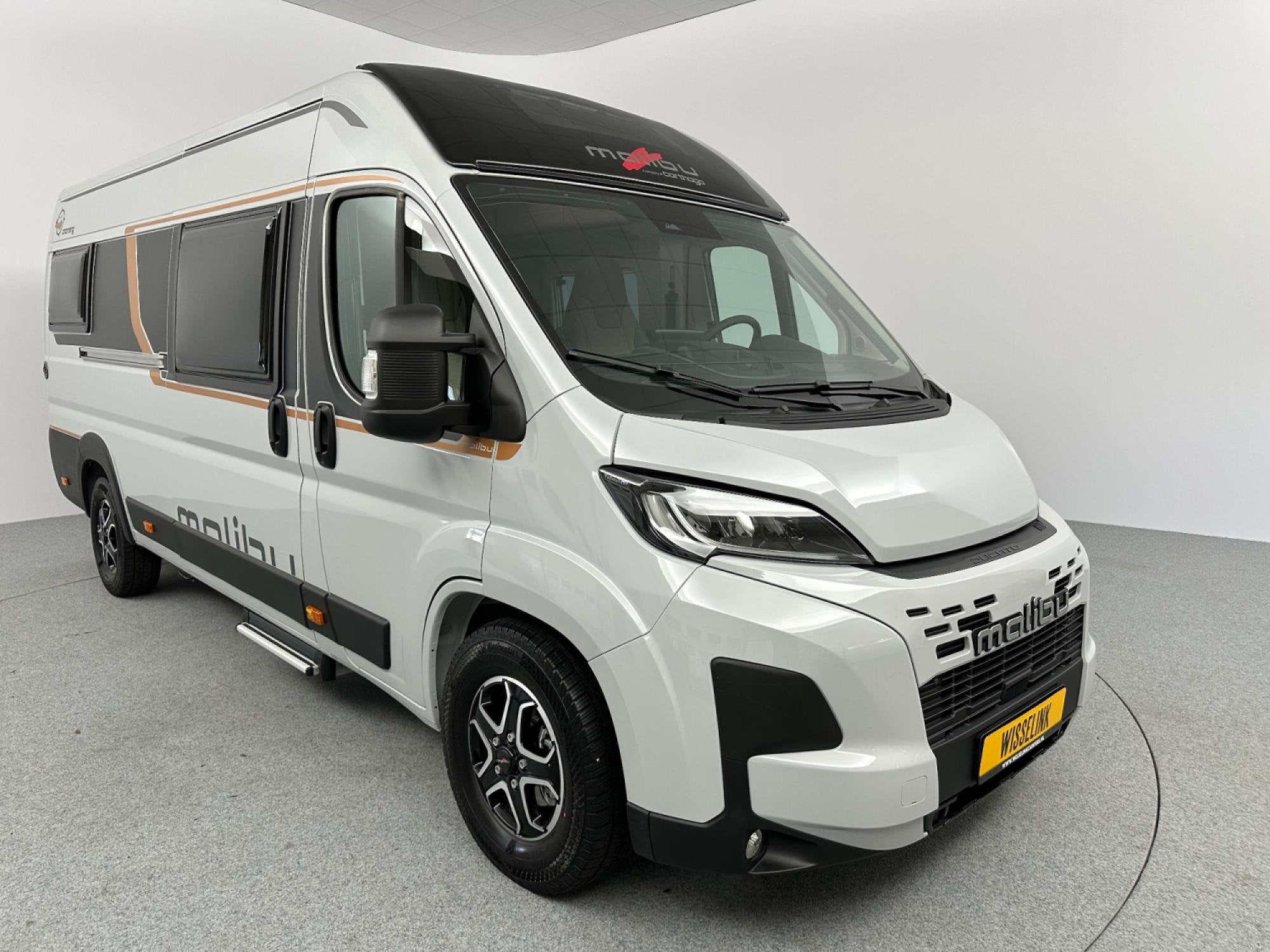 Malibu Diversity 640 LE K GT AUT Full-LED Expeditie Grijs, Automaat, Malibu, Tot en met 2, 6 tot 7 meter