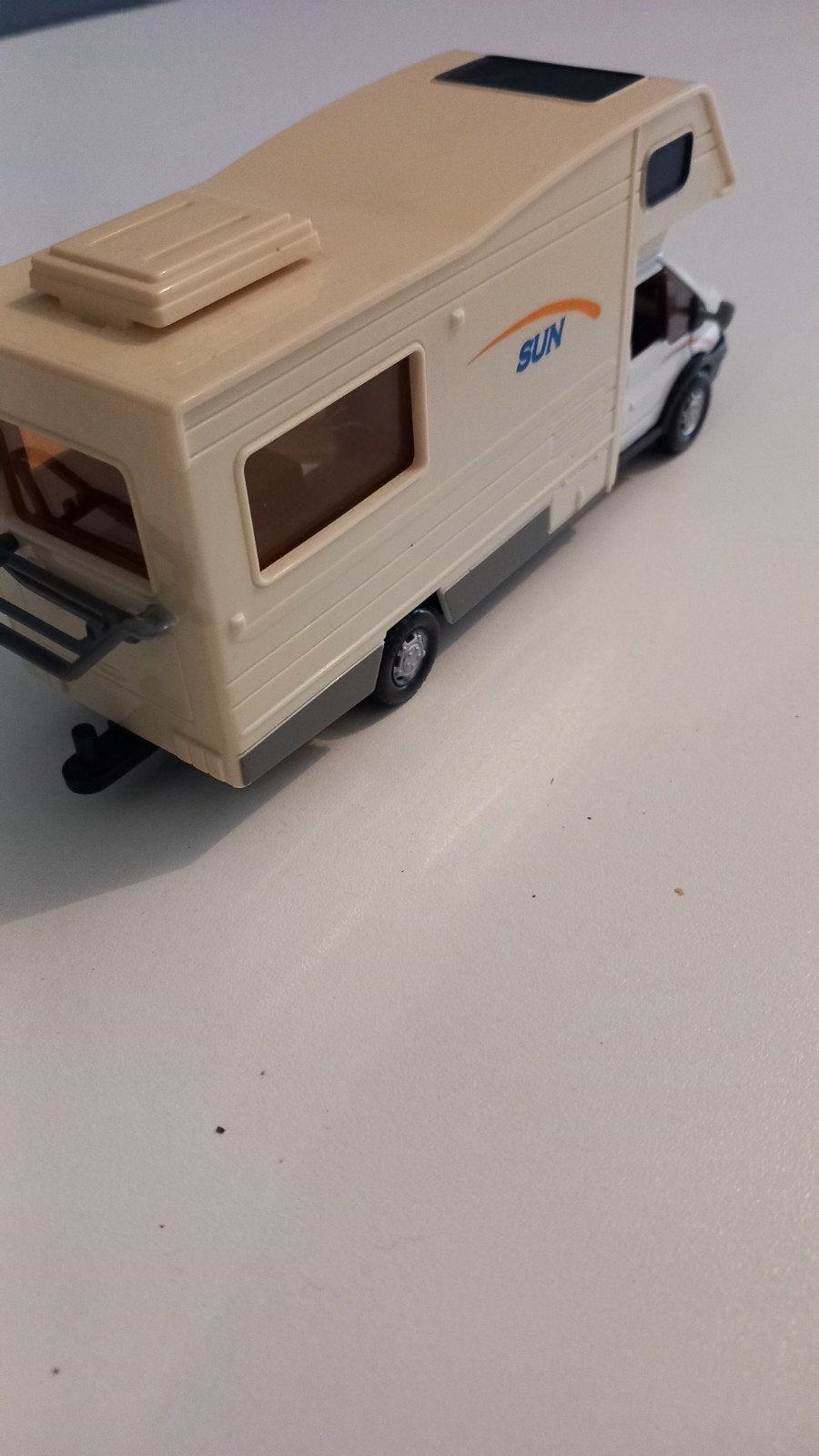 Model camper "SUN" - Gedetailleerd miniatuurvoertuig, Overige merken, 1:50 of kleiner, Overige typen, Ophalen of Verzenden