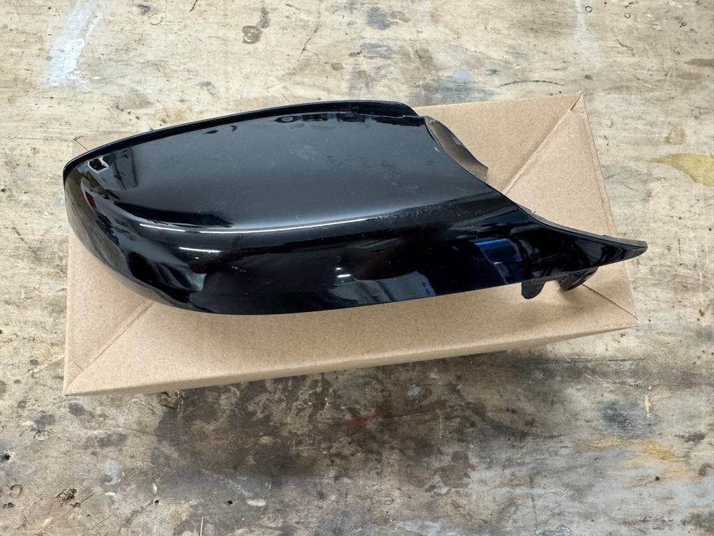 Spiegelkap BMW 5-serie F10/F11 links onder, Ophalen of Verzenden, Gebruikt, BMW