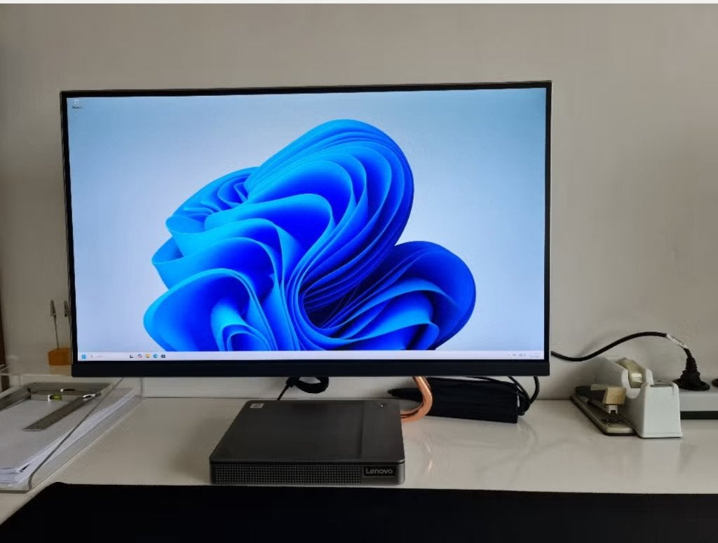Lenovo IdeaCentre 5 27IMB05 All-in-One, Computers en Software, Desktop Pc's, Ophalen of Verzenden, Zo goed als nieuw, SSD