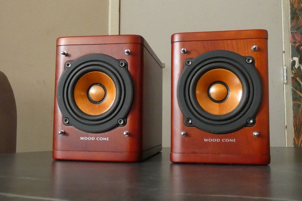 JVC Woodcone speakers 30 Watt,  SP-EXA1