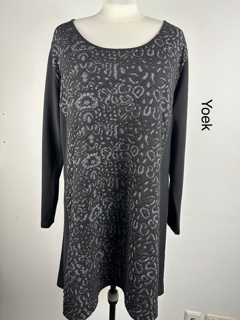 Yoek Jurk  (mt: 50/52) 26,4/9858, Yoek, Maat 46/48 (XL) of groter, Ophalen of Verzenden, Zo goed als nieuw