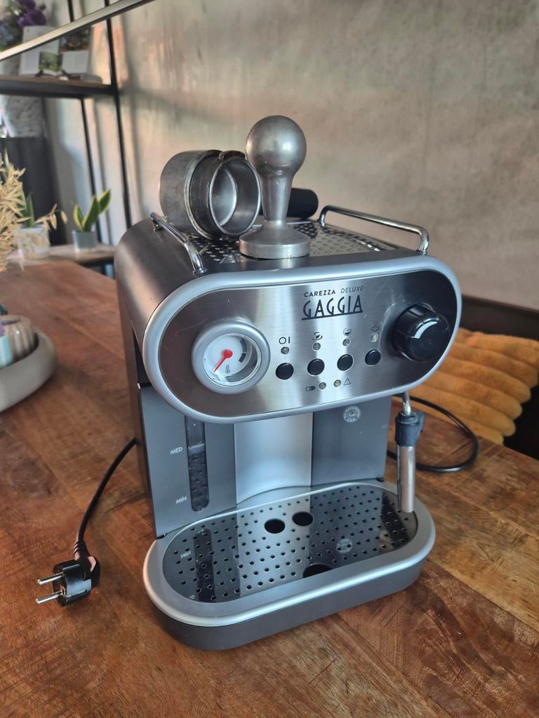 Gaggia Carezza Deluxe Espressomachine, Ophalen, Gebruikt, Espresso apparaat, Gemalen koffie