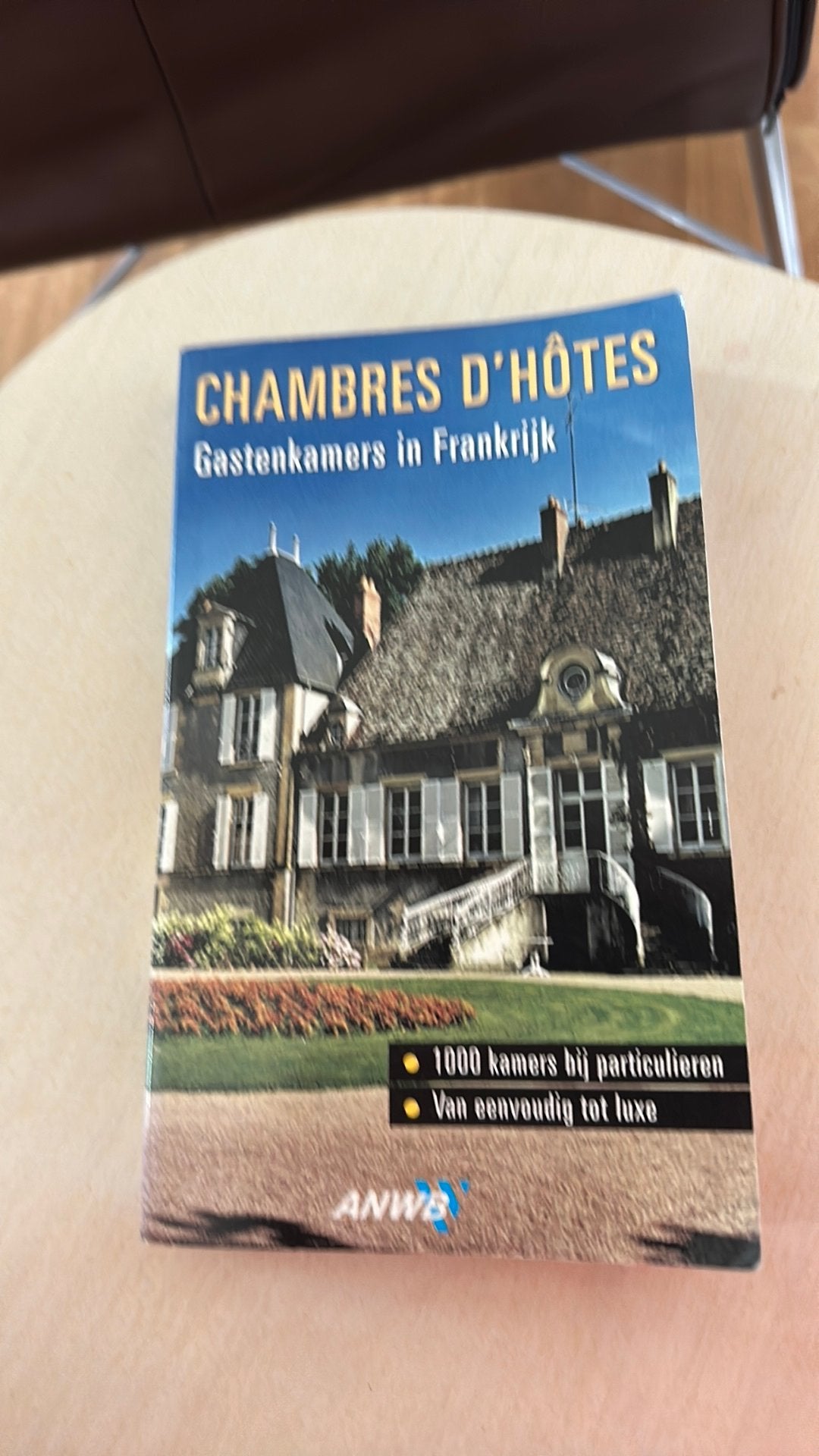 Chambres d' hotes in Frankrijk, Europa, Ophalen of Verzenden, Zo goed als nieuw, Reisgids of -boek