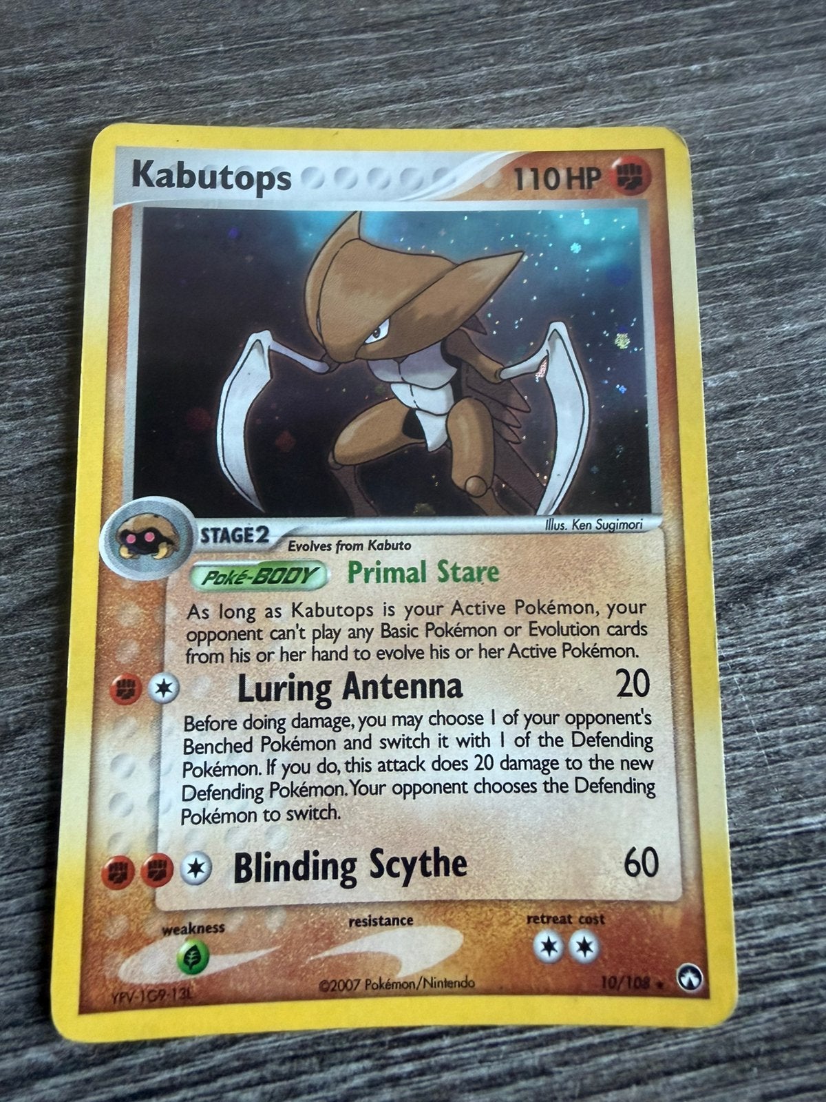 Kabutops 10/108, Ophalen of Verzenden, Zo goed als nieuw