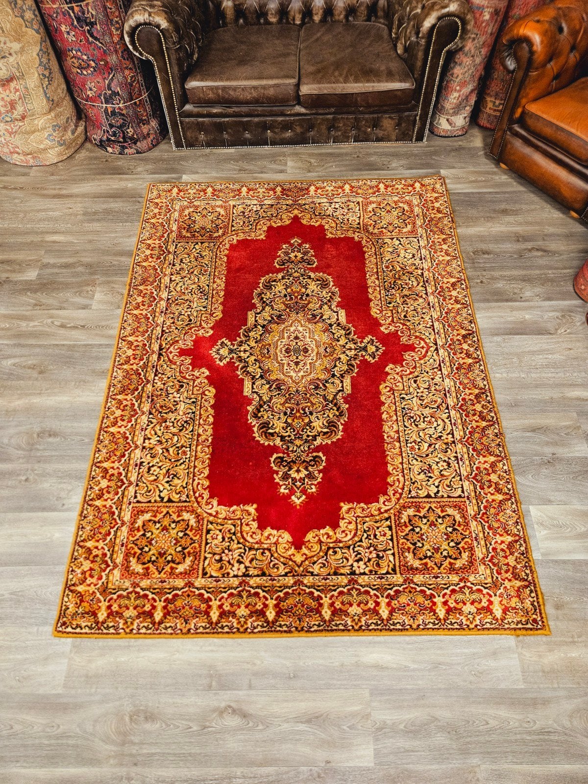 Perzisch Tapijt. prachtige kleuren en patronen! Weg = Weg!, Huis en Inrichting, Stoffering | Tapijten en Kleden, Perzisch, 200 cm of meer