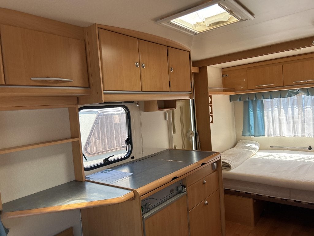Adria Altea 461 DB CASSETTE LUIFEL, MOVER, Caravans en Kamperen, Caravans, Standaardzit, Adria Mobil, Bedrijf, 750 - 1000 kg