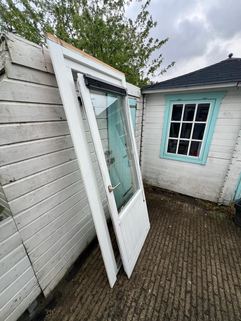Draai kiep deur met kozijn, dubbel glas, naar rechts, Ophalen, Gebruikt, 80 tot 100 cm, 215 cm of meer