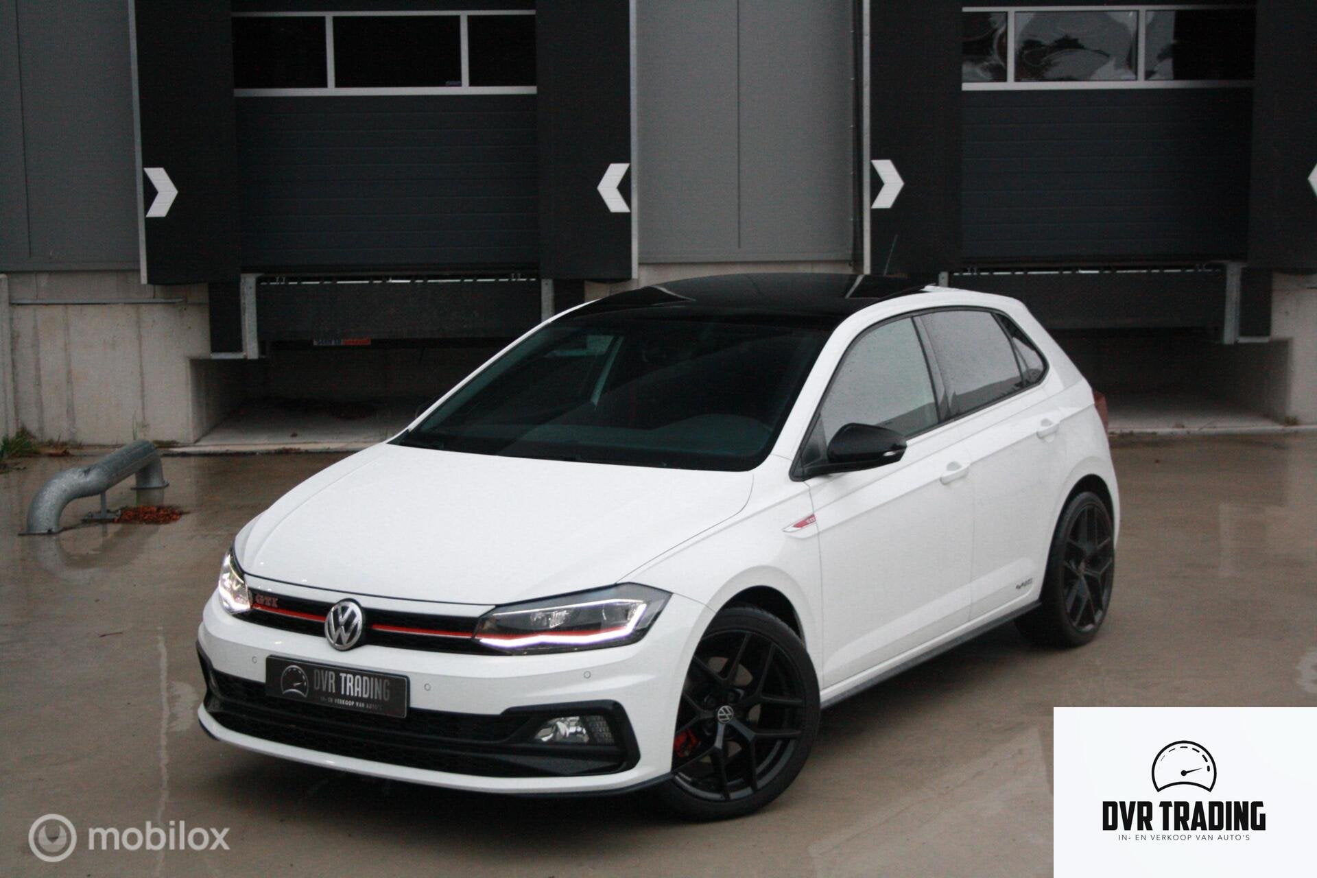 Volkswagen Polo 2.0 TSI GTI PANO DSG 200PK Virtual Zeer Vol!, Verwarmde buitenspiegels, Gebruikt, Euro 6, 4 cilinders