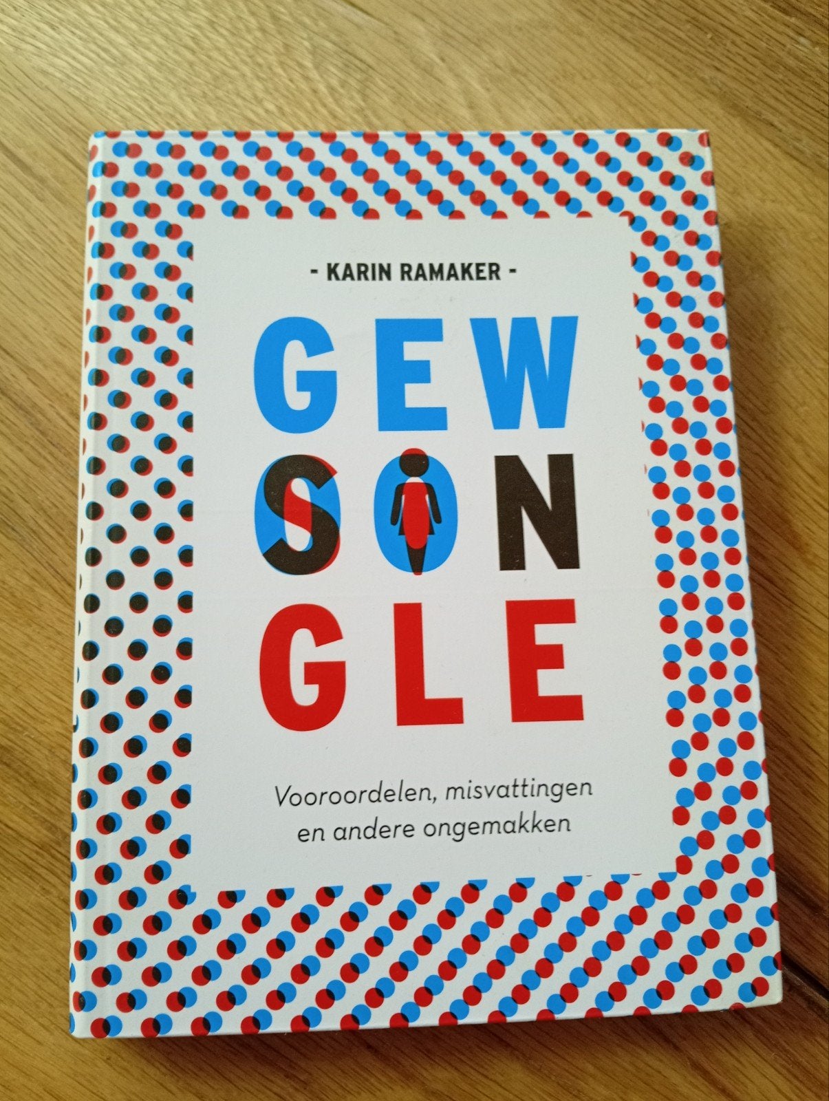 Gewoon Single - Karin Ramaker (ISBN: 9789055947935), Boeken, Karin Ramaker, Ophalen of Verzenden, Zo goed als nieuw, Nederland