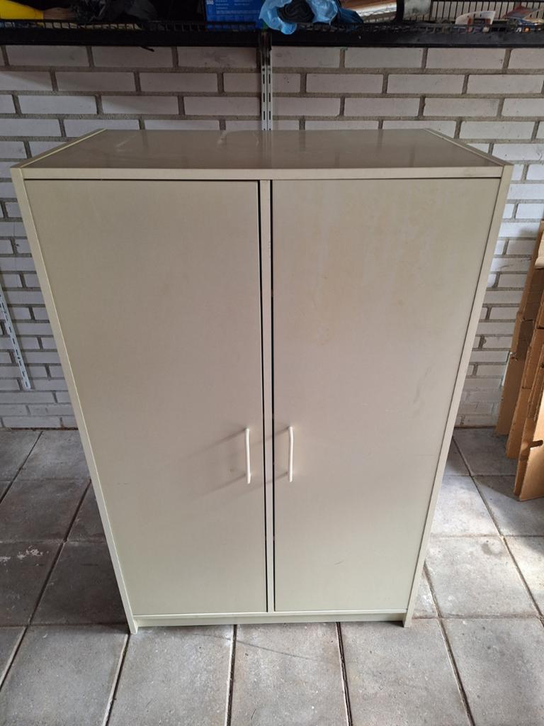 Kast met 2 deuren en 8 vakken - 80x50x126 cm, Ophalen of Verzenden, Gebruikt