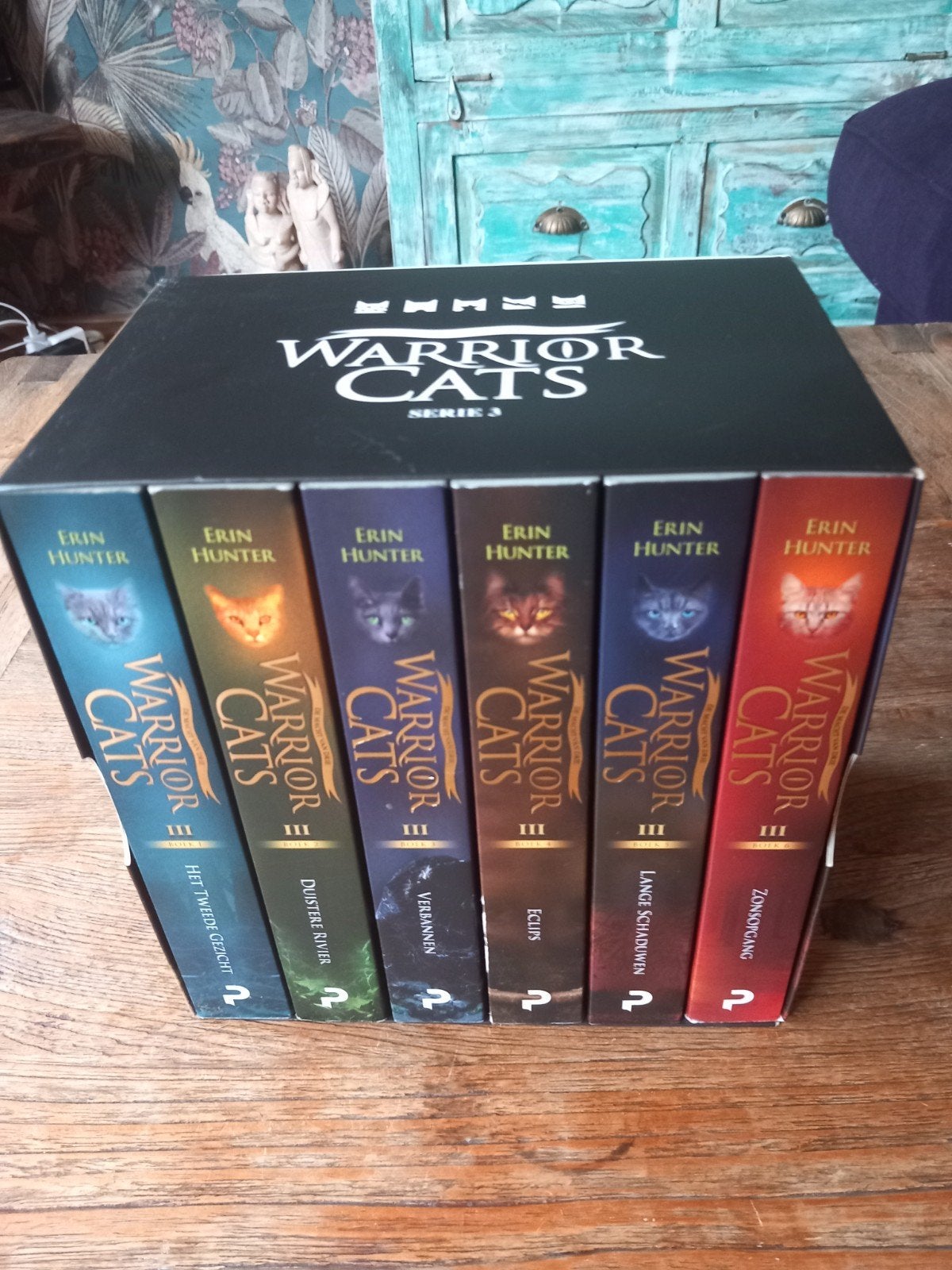 Warrior Cats serie 3, Boeken, Erin Hunter, Ophalen of Verzenden, Zo goed als nieuw, Fictie