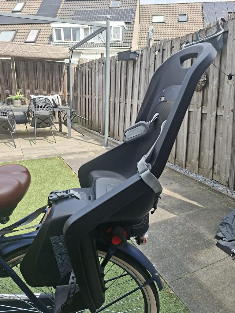 Fietsstoeltje achterop, Fietsen en Brommers, Ophalen, Zo goed als nieuw