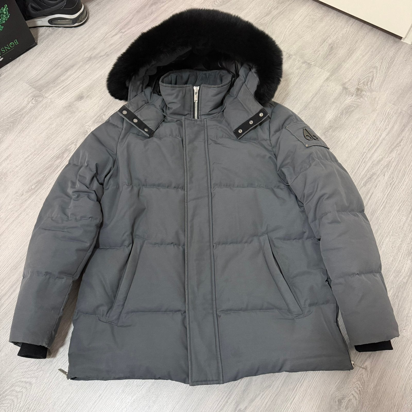 Moose Knuckles - winter jas , Kleding | Heren, Ophalen of Verzenden, Zo goed als nieuw, Maat 56/58 (XL), Grijs