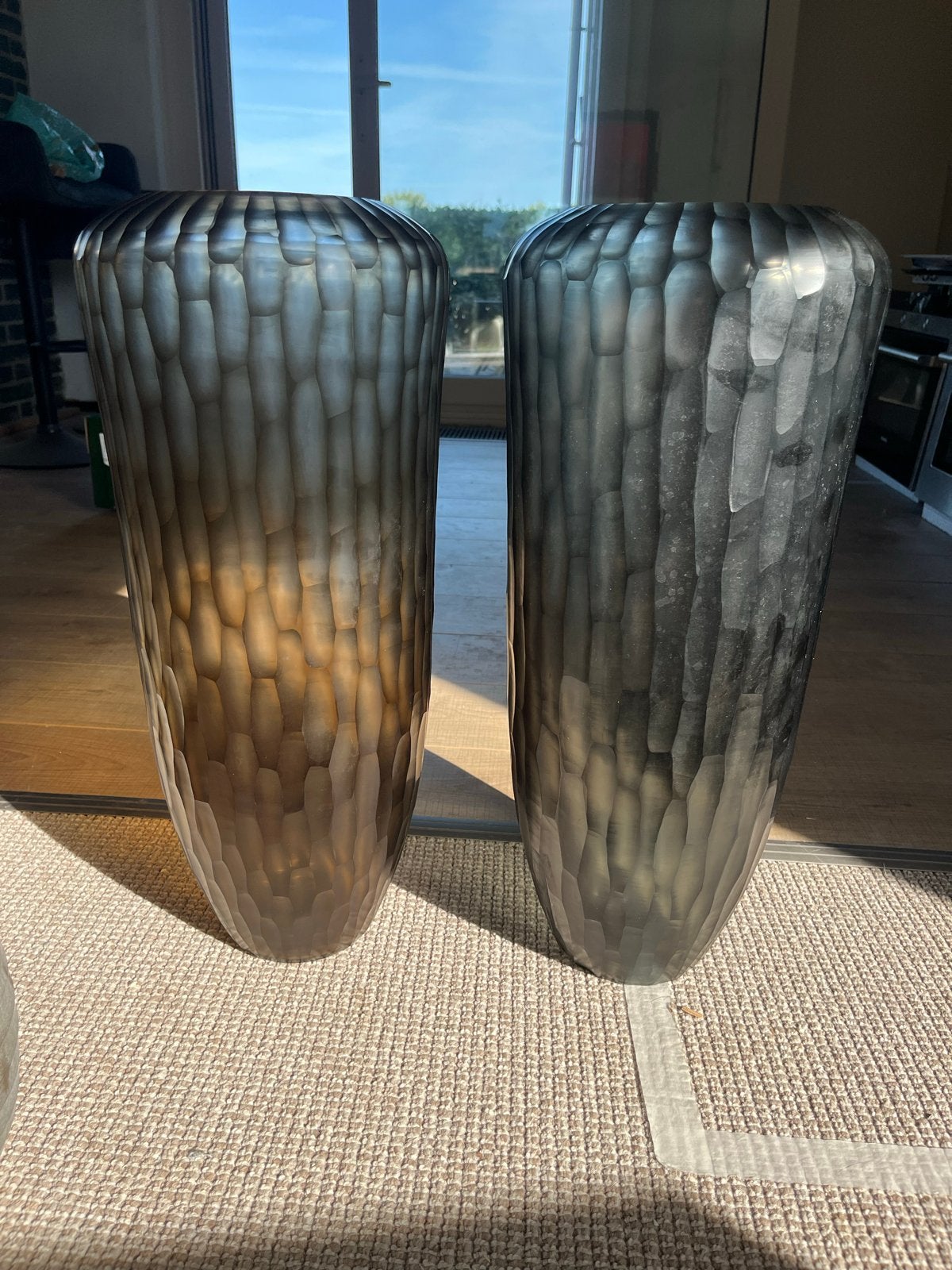 Twee Bombyxx Jade vazen verschillende kleuren, Nieuw, Ophalen of Verzenden, Glas, Meerkleurig