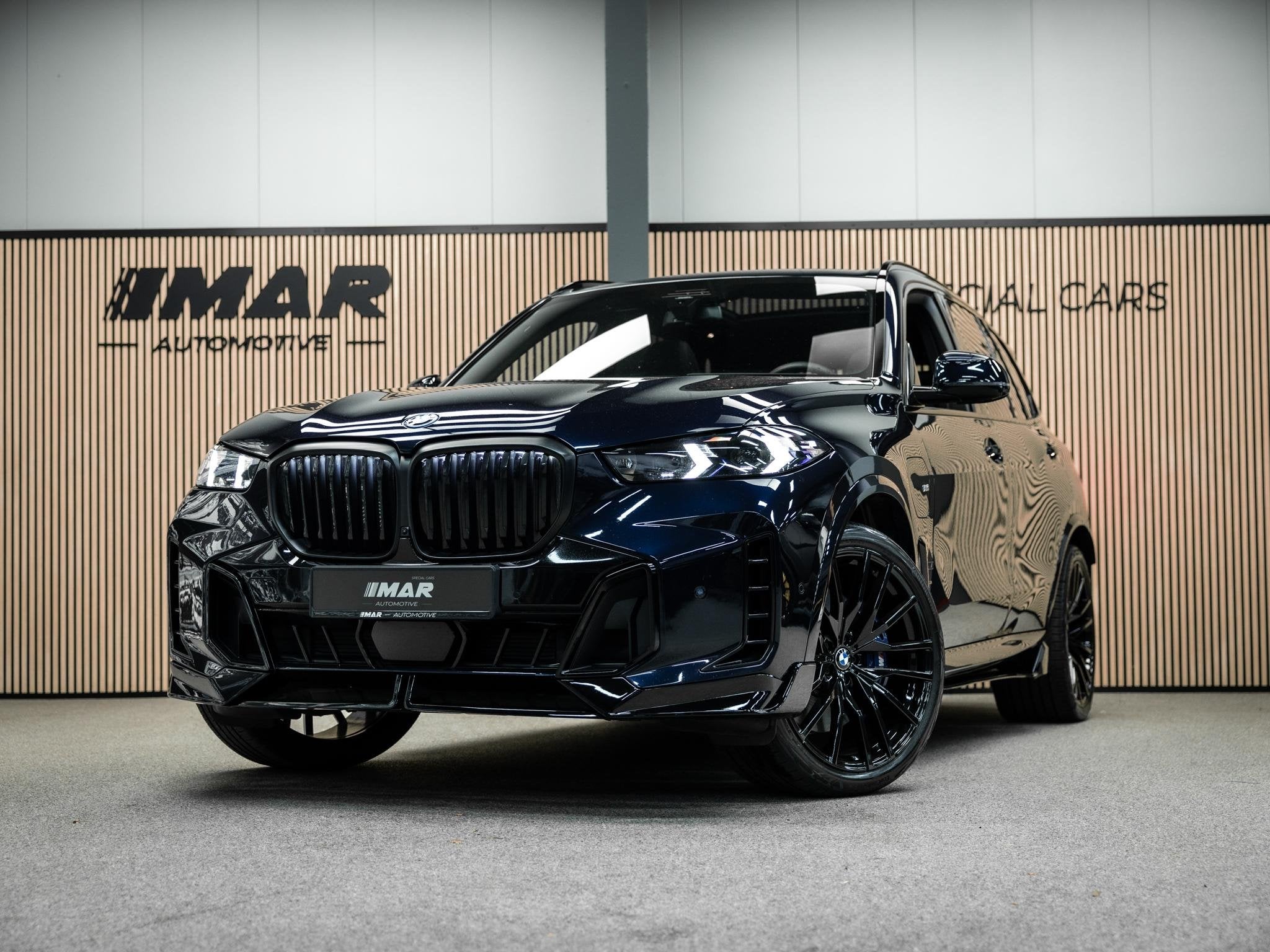 BMW X5 xDrive50e | M Sport Pro Pakket | Panoramadak | Harman, Auto's, Gebruikt, 2395 kg, Alcantara, Zwart