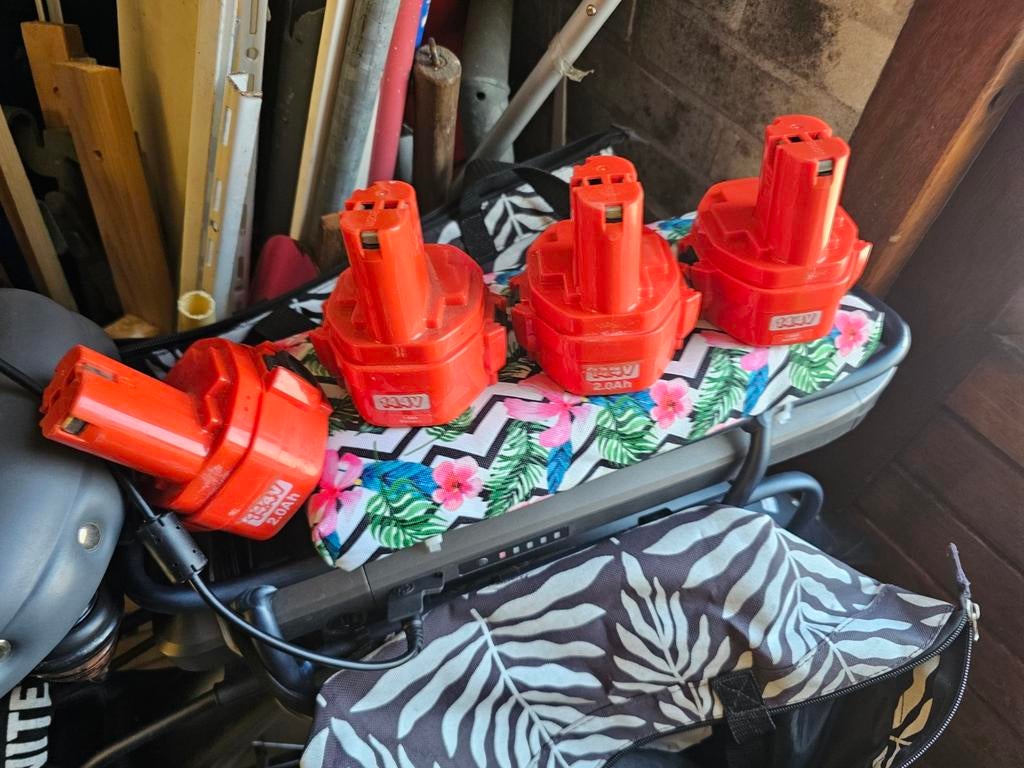 Makita accu's, Doe-het-zelf en Verbouw, Gereedschap | Machine-onderdelen en Toebehoren, Ophalen of Verzenden