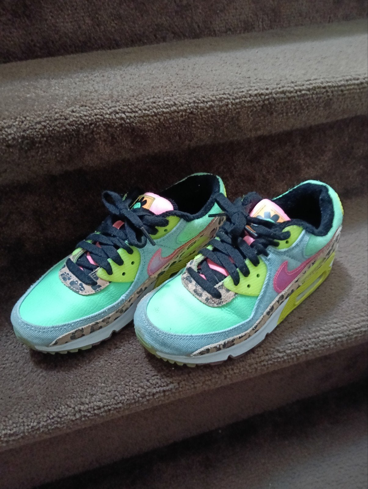 Max 90 sneakers - Maat 38.5 LX Illusion green, Kleding | Dames, Nike, Ophalen of Verzenden, Zo goed als nieuw, Sneakers of Gympen