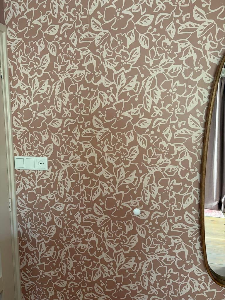 Nieuwe rol Binnenzoet Sienna Roze Behang, Ophalen of Verzenden, Minder dan 10 m², Roze